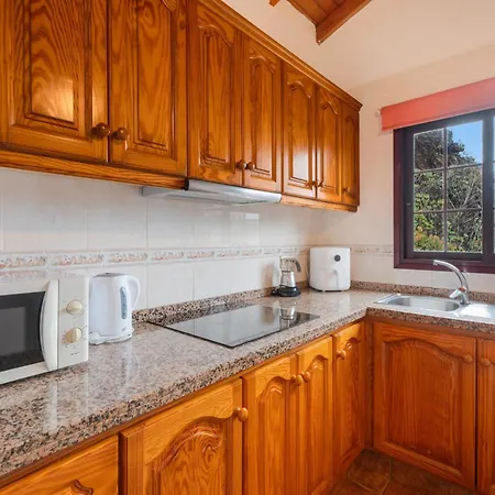 Montana De Aguarijo El Hierro Holiday home *
