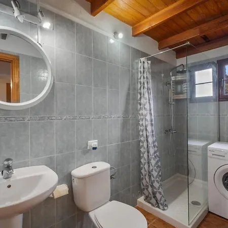 Montana De Aguarijo El Hierro Holiday home *