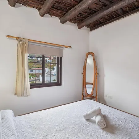 Montana De Aguarijo El Hierro Holiday home Mocanal