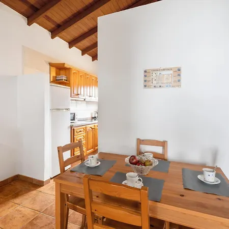 Holiday home Montana De Aguarijo El Hierro Mocanal